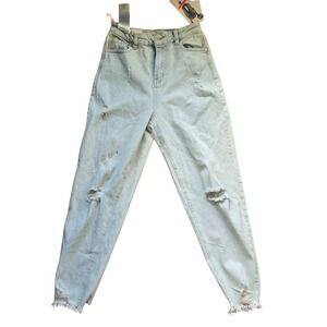 Tinseltown Distressed Mom Jeans Size 3/26 High Rise tapered Leg Slim‎ fit NWT